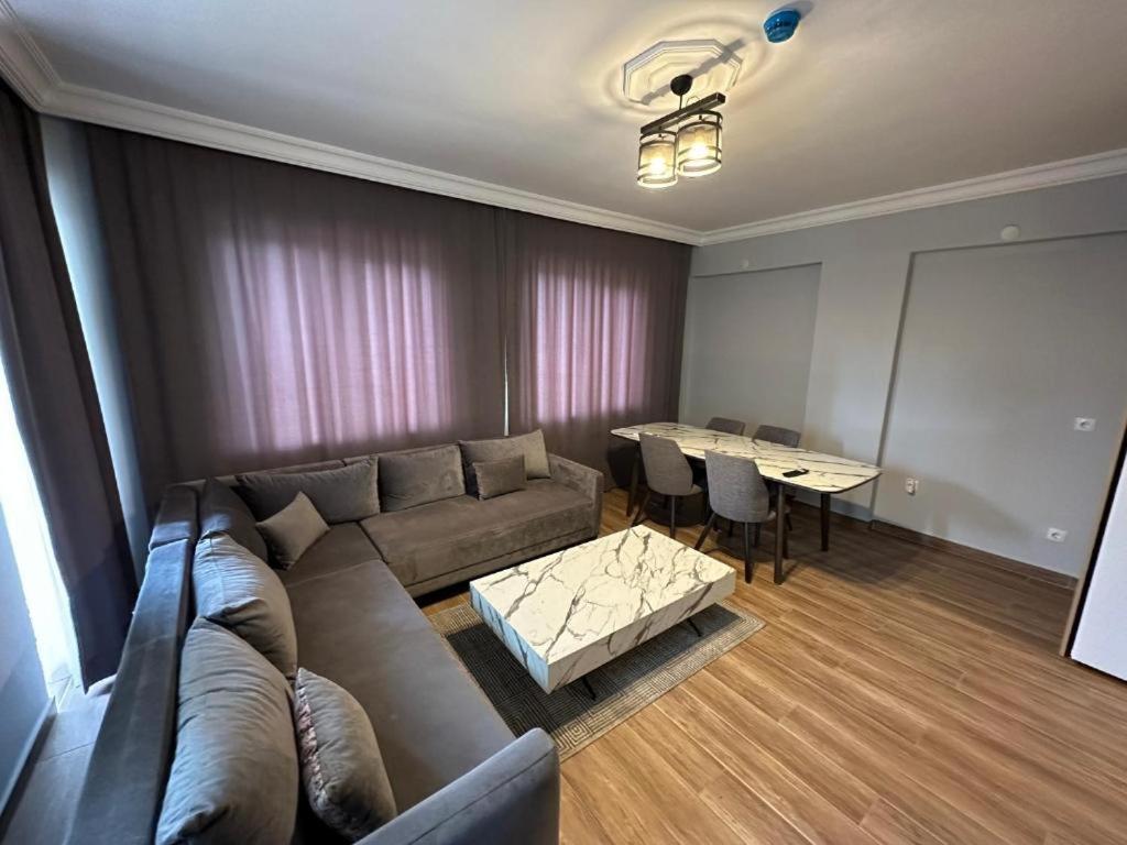 Pomruj Suites Lara Antalya Dış mekan fotoğraf