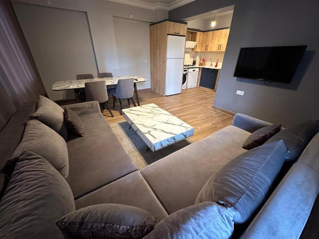 Pomruj Suites Lara Antalya Dış mekan fotoğraf