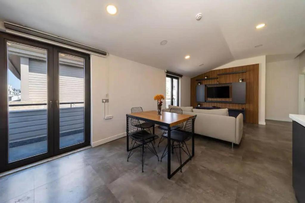 Pomruj Suites Lara Antalya Dış mekan fotoğraf