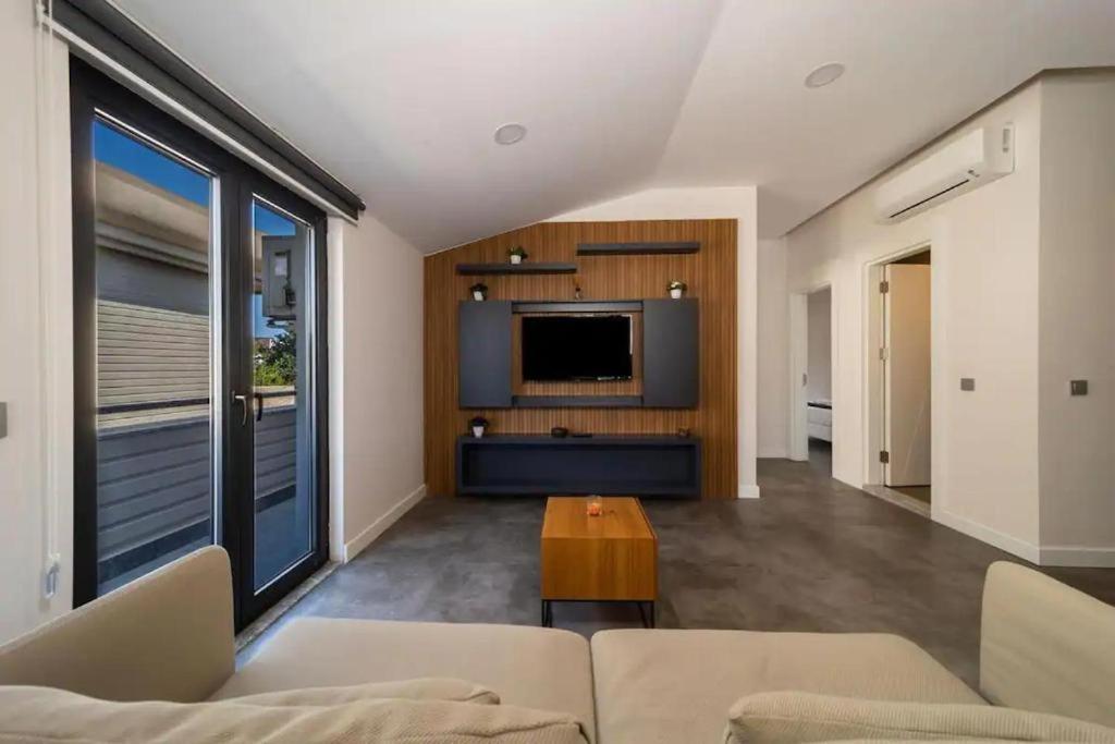 Pomruj Suites Lara Antalya Dış mekan fotoğraf